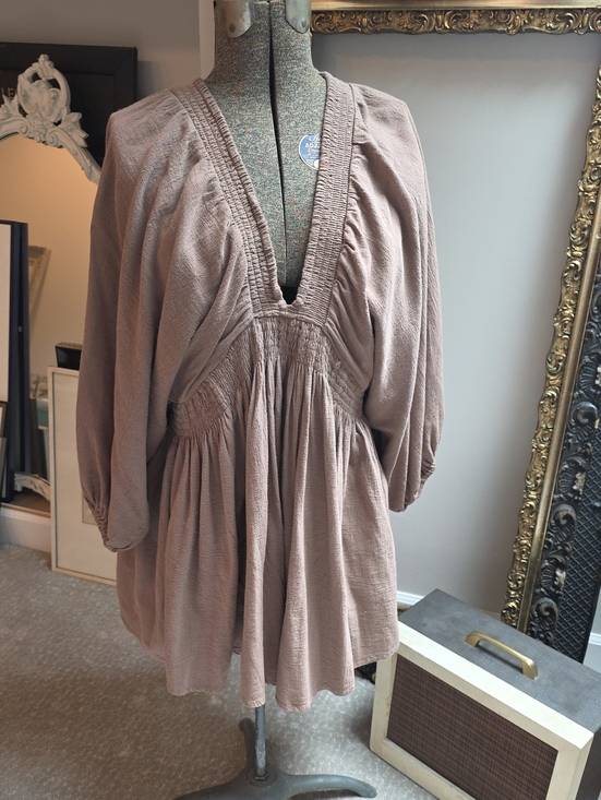 Free People Dresses & Skirts - Free People Boho V-Neck Babydoll Tunic in Dusty Mauve